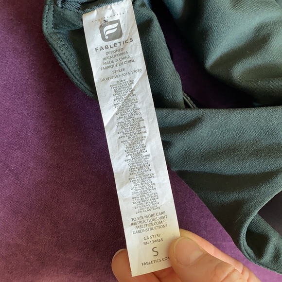Fabletics Sports Bra - Picture 4 of 4